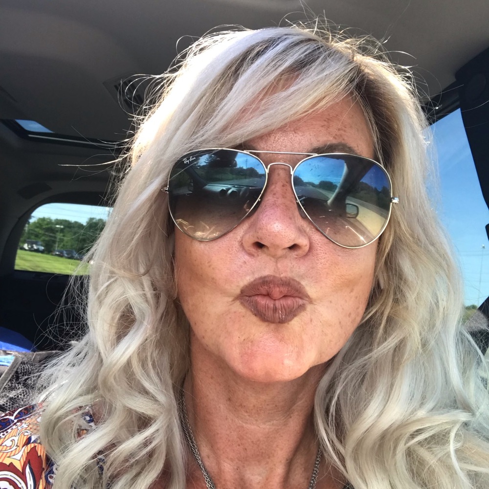 Meet your Posher, Cheryl